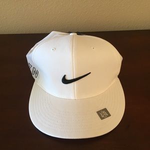 Nike Golf RZN hat